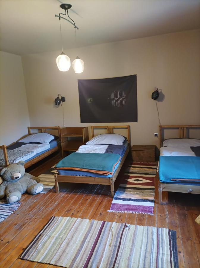 Bakancstanya Ketbodony Екстериор снимка